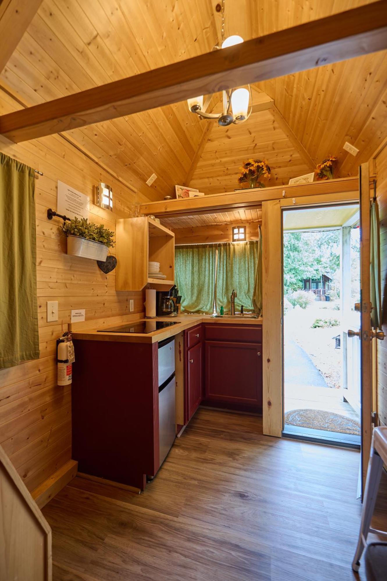 Mt Hood Tiny House Village Welches Екстериор снимка