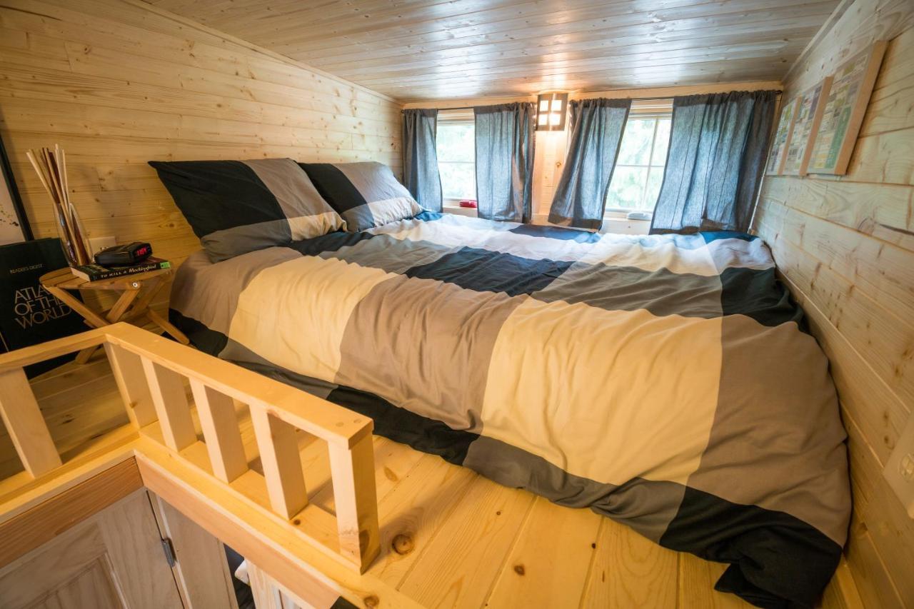 Mt Hood Tiny House Village Welches Екстериор снимка